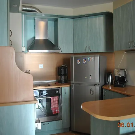 Sea Garden Apartment