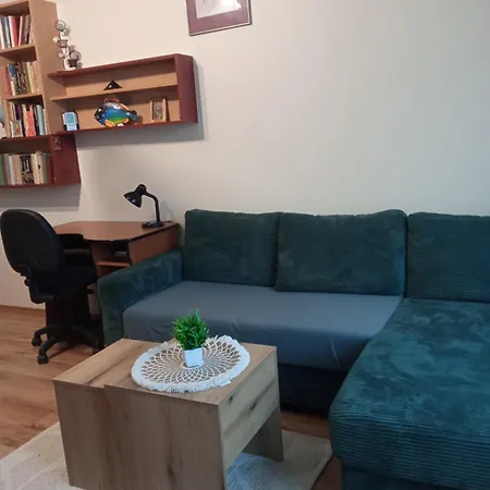 Sea Garden Apartment